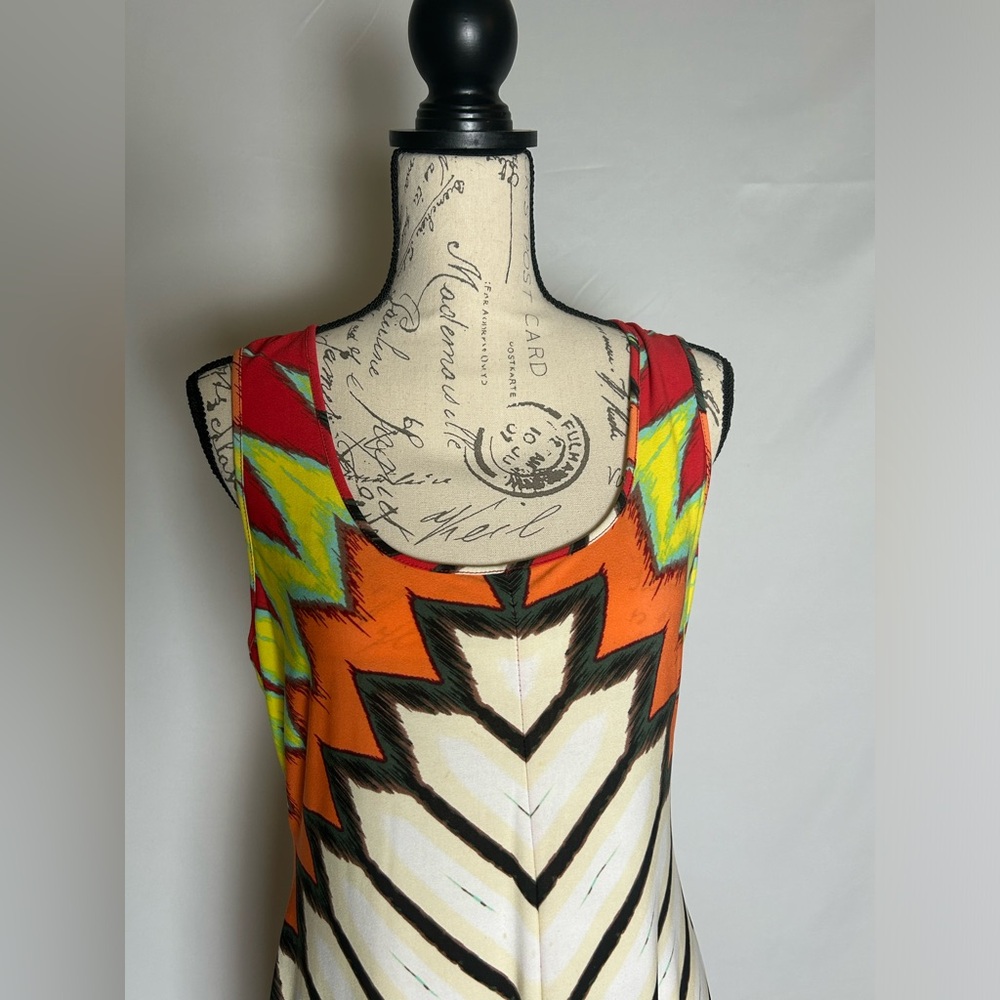 I am selling 2 dresses together. They have only been used 1 time.
